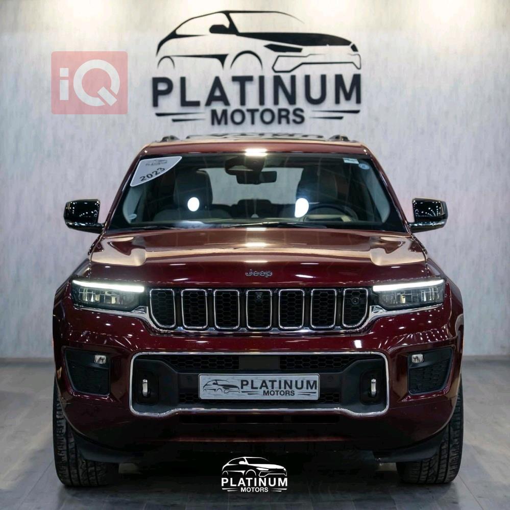 جیپ گراند شیرۆکی